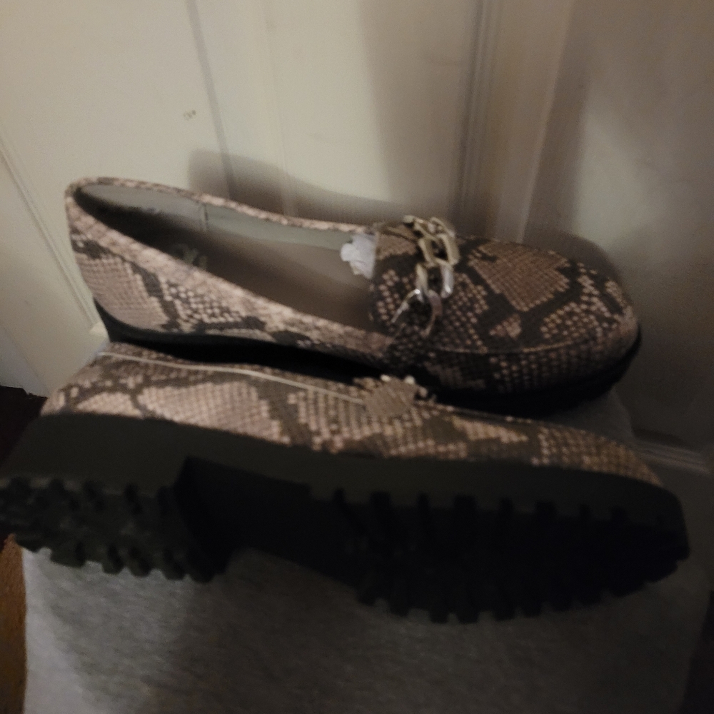 Loafer shoe